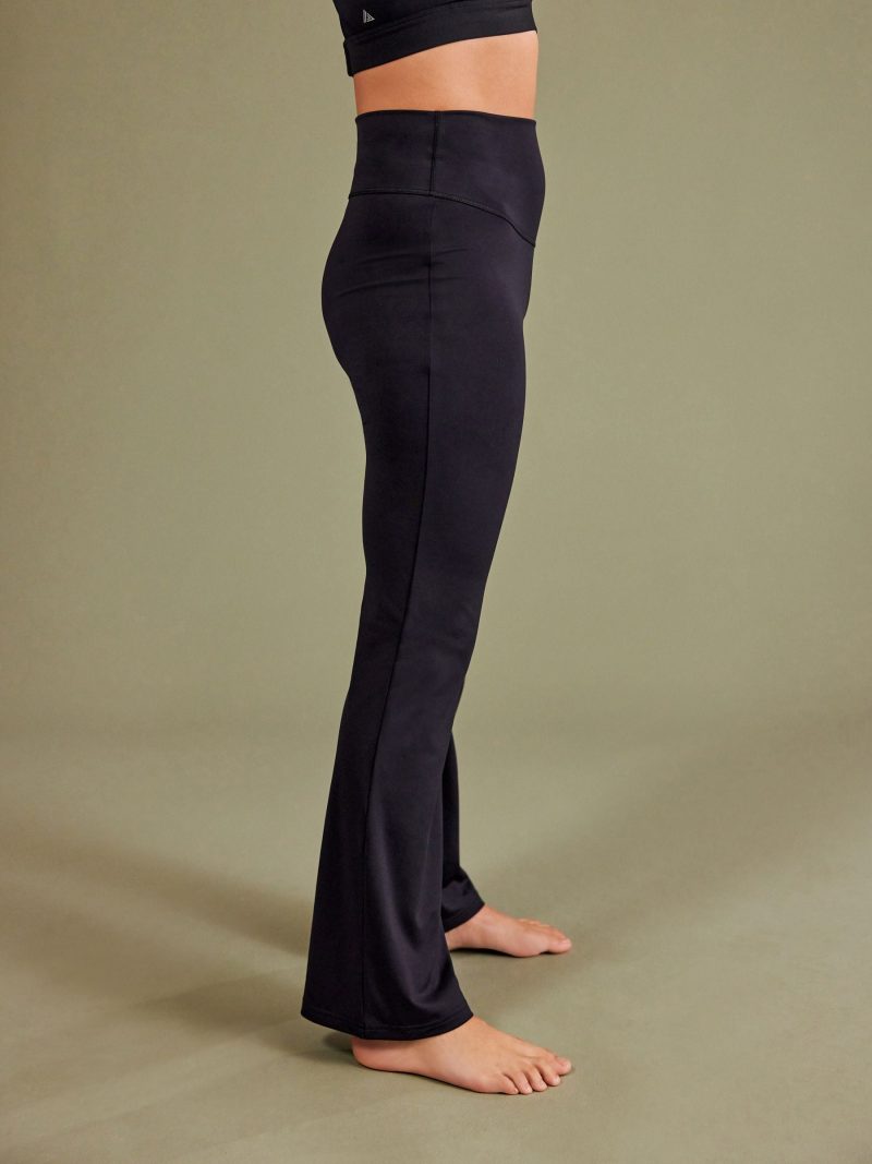 Leqinhk474553 Black Supersoft Dry Tech Flared Yoga Sports Leggings - Image 4