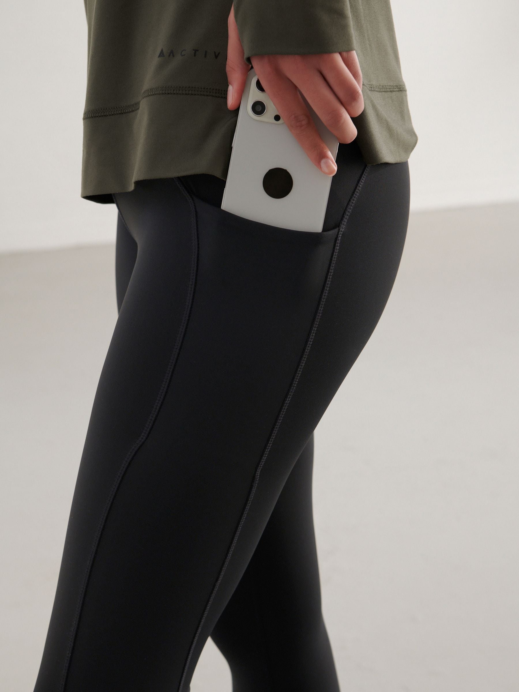 Leqinhk474558 Black Running Leggings with Pocket - Image 5